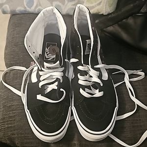 Vans women size 8